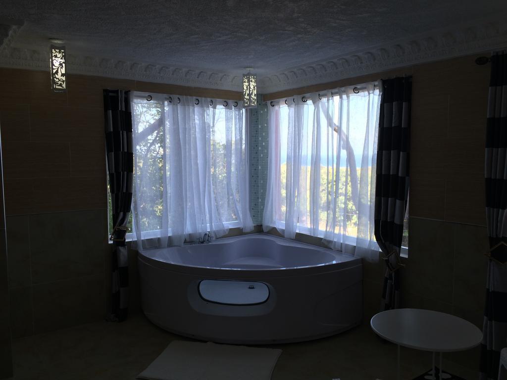 Daymond Blue Tropical Lodge Barahona エクステリア 写真